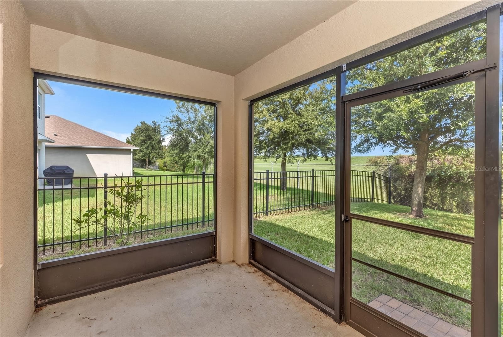 Single Family Residence at 339 LAZIO CIR, DEBARY, photo 20 of 29