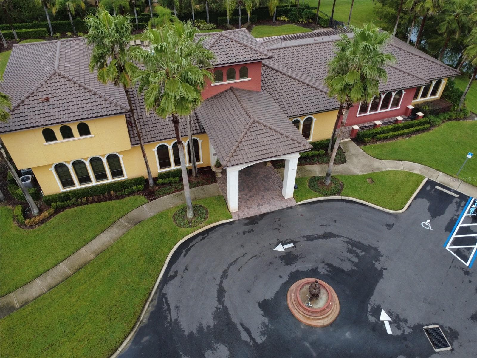 Club house, fitness center, billiards, media room - 339 LAZIO CIR, DEBARY