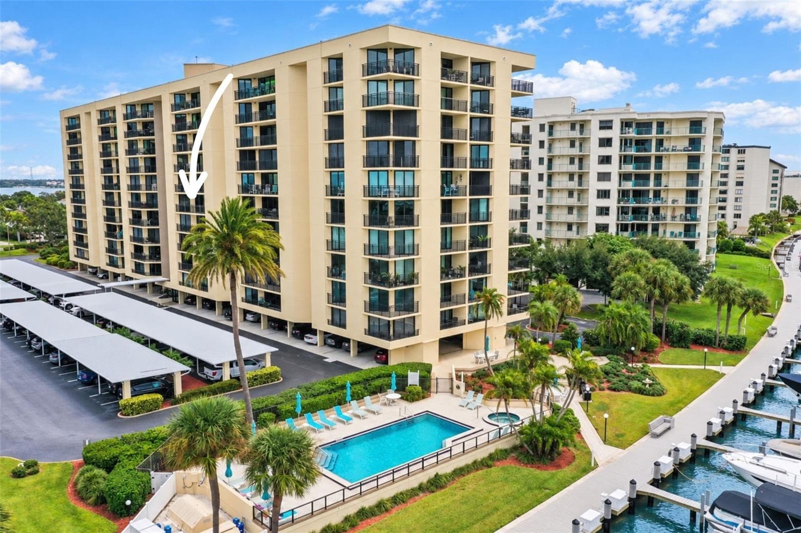 690 Island Way Unit 606 Clearwater, FL Views from this side of the building are outstanding - 690 ISLAND WAY #606, CLEARWATER