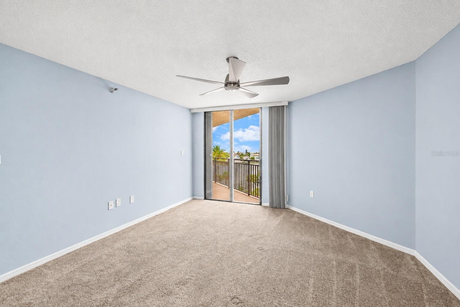 Primary Bedroom new paint and carpet - 690 ISLAND WAY #606, CLEARWATER