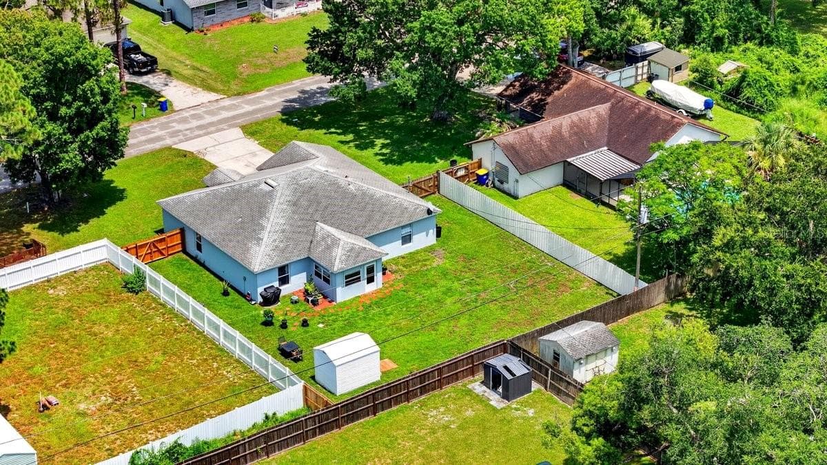 Single Family Residence at 2718 TAMARIND DR, EDGEWATER, photo 45 of 47