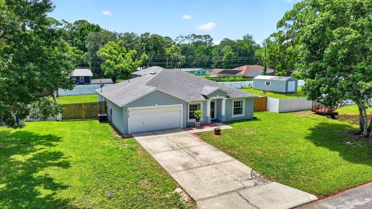 Single Family Residence at 2718 TAMARIND DR, EDGEWATER, photo 46 of 47