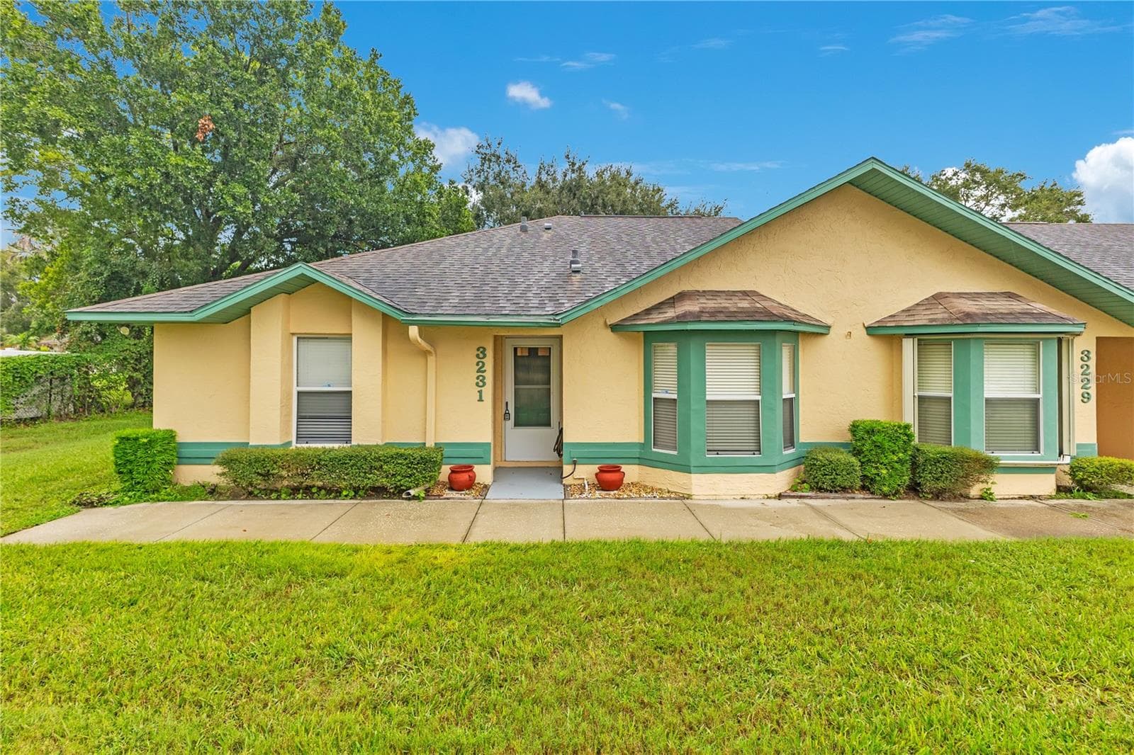 3231 VILLA WAY CIR