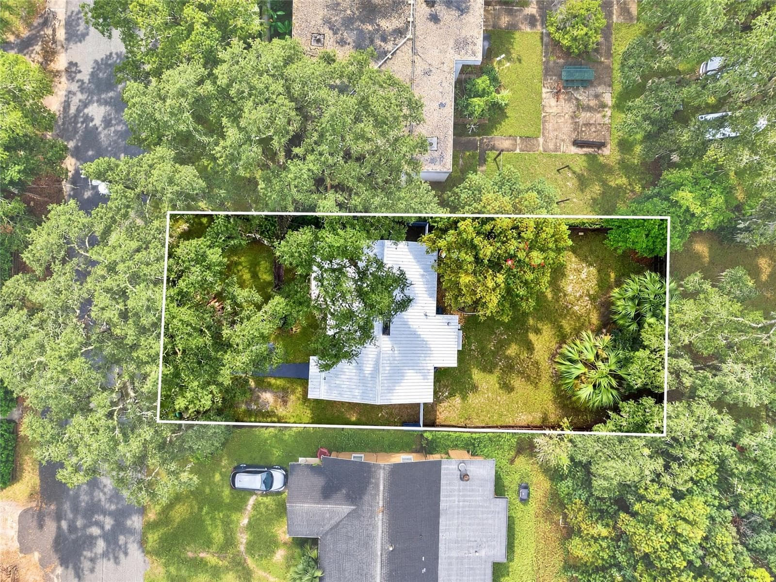 Single Family Residence at 1242 NW 30TH AVE, GAINESVILLE, photo 3 of 61