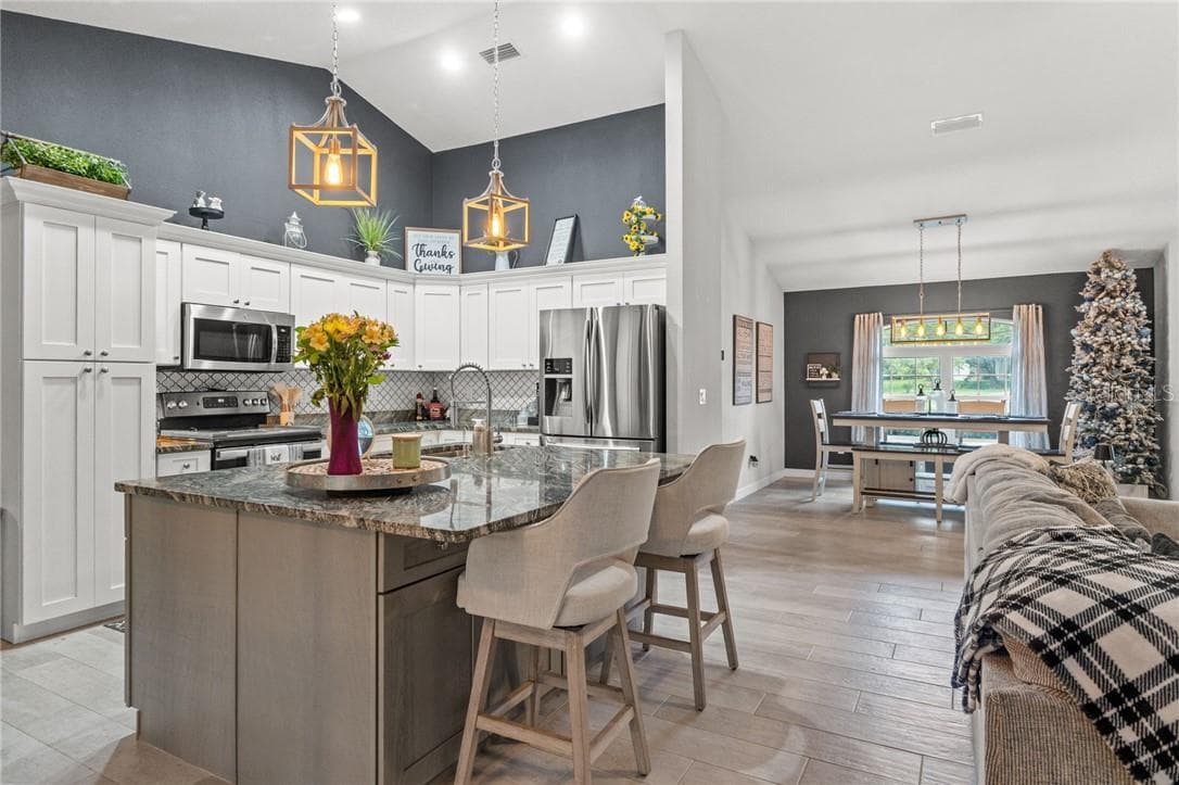 Single Family Residence at 4631 N Rushmore LOOP, BEVERLYHILLS FL 34465, Beverly Hills, photo 14 of 41