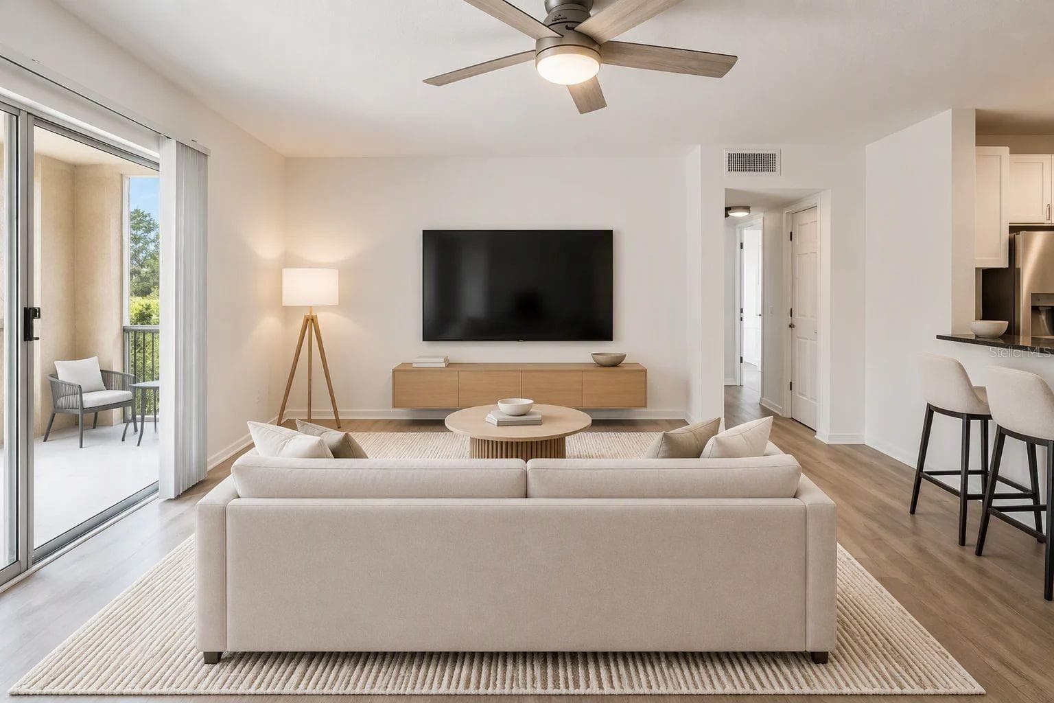 Condominium at 9481 HIGHLAND OAK DR #1801, TAMPA, photo 3 of 32