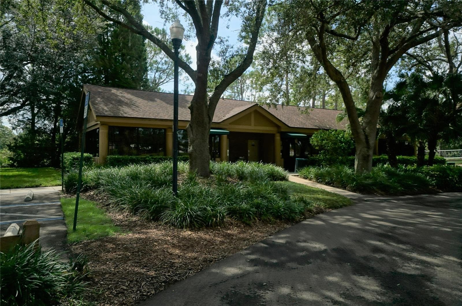 Condominium at 9481 HIGHLAND OAK DR #1801, TAMPA, photo 29 of 32
