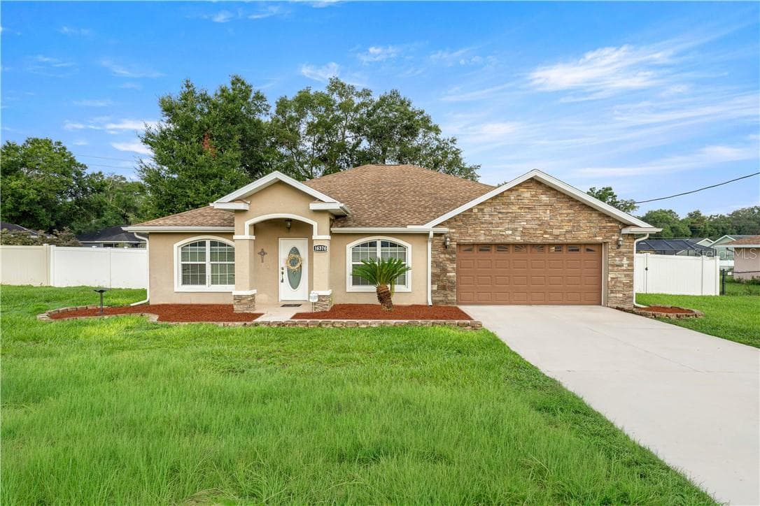 16376 SE 81st CT, SUMMERFIELD FL 34491