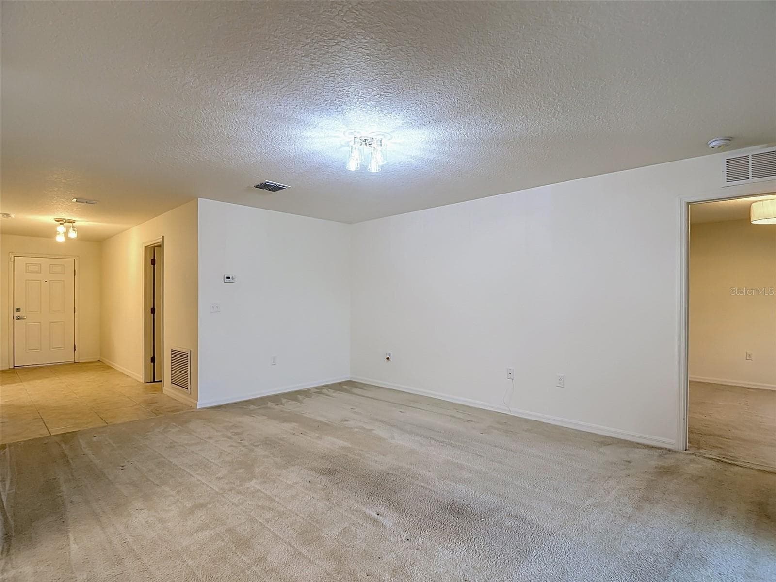 Single Family Residence at 30541 SATINLEAF RUN, BROOKSVILLE, photo 8 of 54