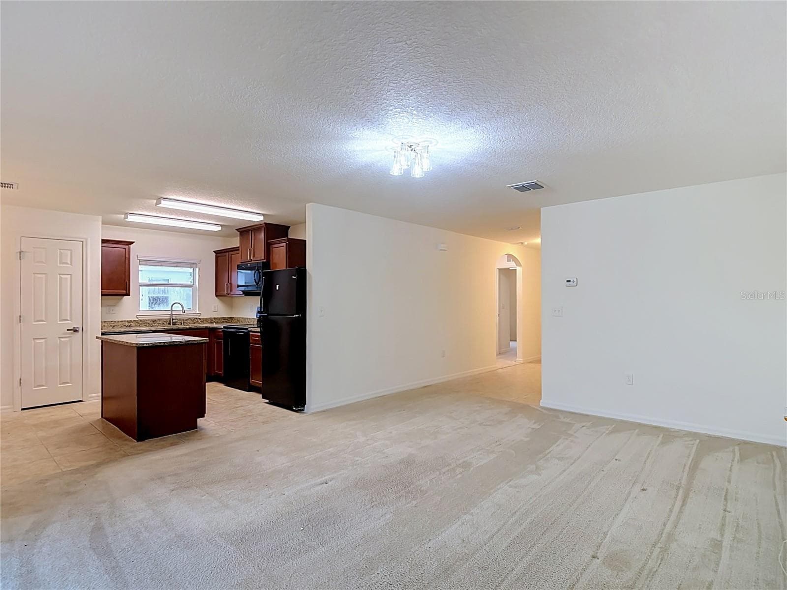 Single Family Residence at 30541 SATINLEAF RUN, BROOKSVILLE, photo 9 of 54