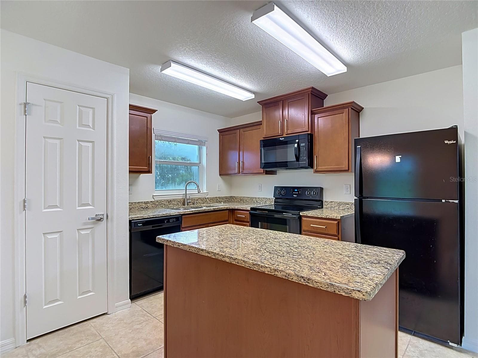 Single Family Residence at 30541 SATINLEAF RUN, BROOKSVILLE, photo 10 of 54
