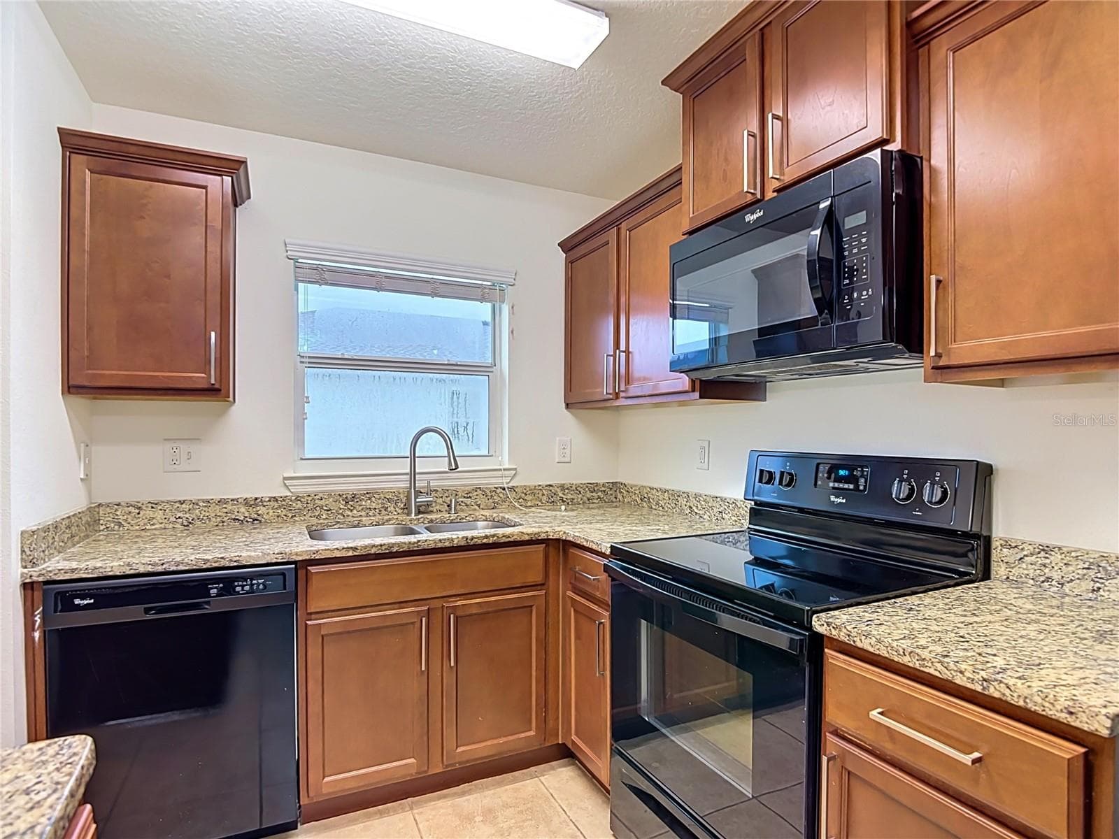 Single Family Residence at 30541 SATINLEAF RUN, BROOKSVILLE, photo 13 of 54