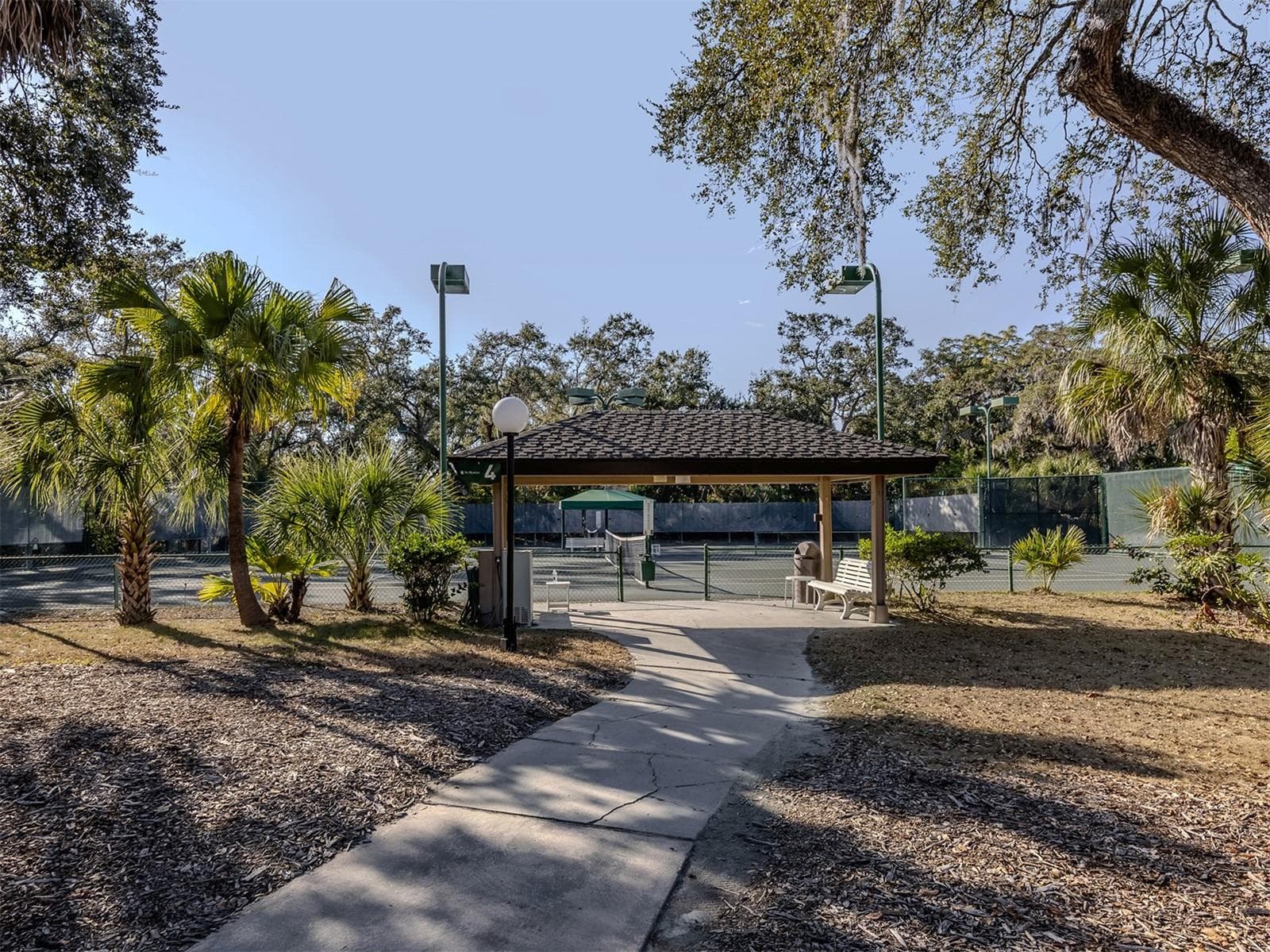 The Meadows Tennis Courts - 4713 WINSLOW BEACON #5, SARASOTA