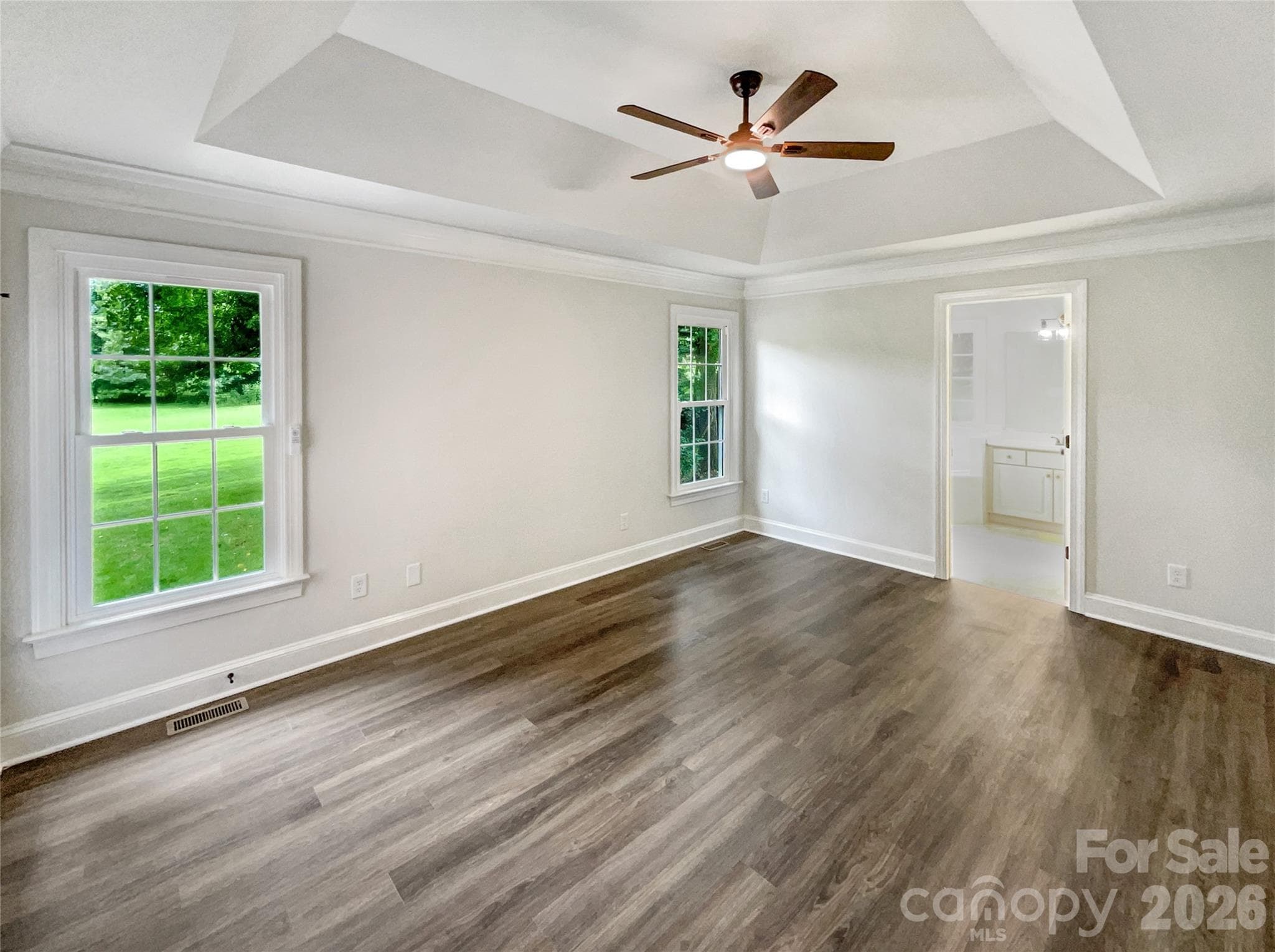 Single Family Residence at 8117 Shannon Woods Lane, Matthews, photo 12 of 48