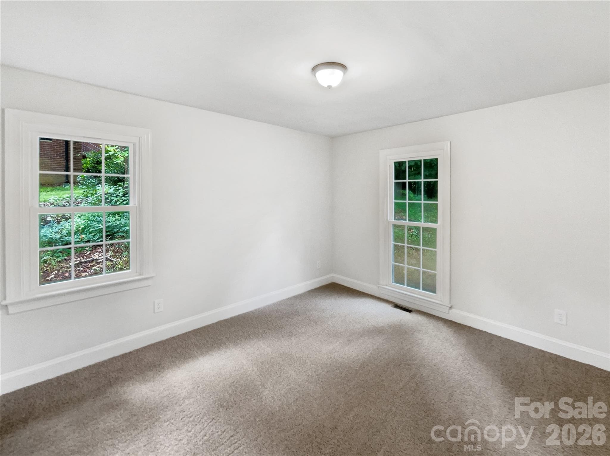 Single Family Residence at 8117 Shannon Woods Lane, Matthews, photo 34 of 48