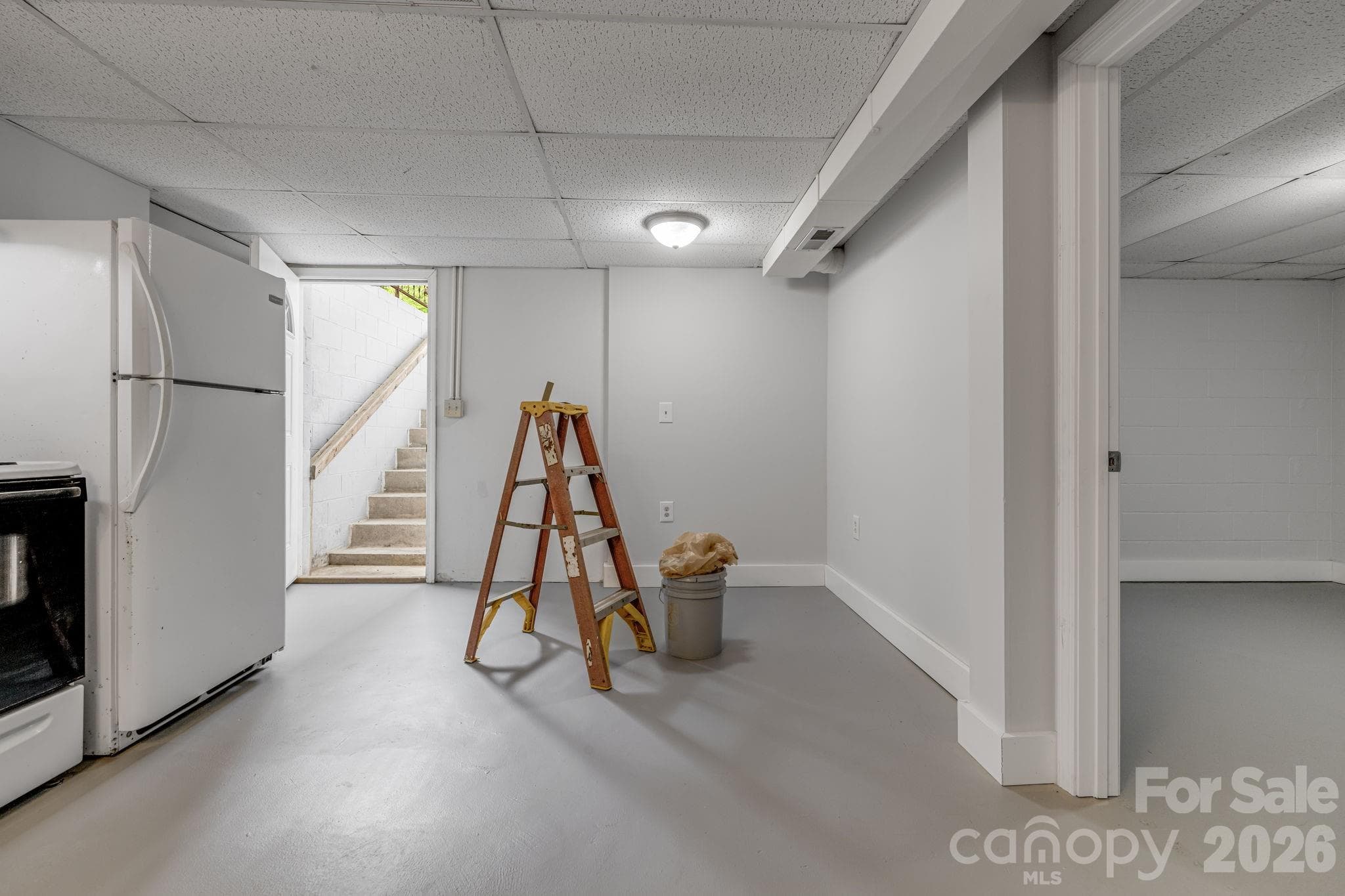 Apartment at 25 Hickory Tree Road, Asheville, photo 32 of 46