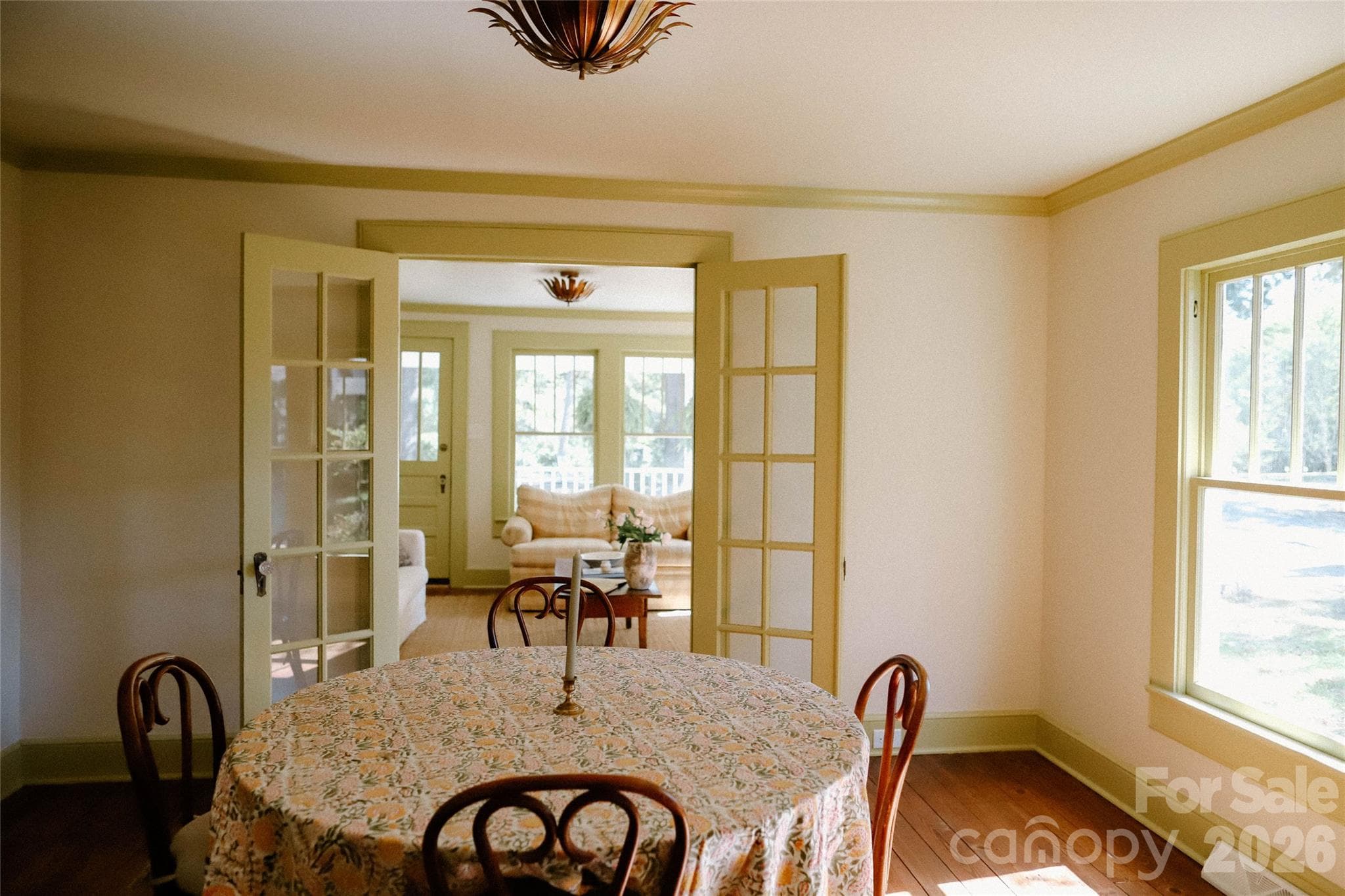 Single Family Residence at 215 Krimminger Avenue SE, Concord, photo 5 of 33