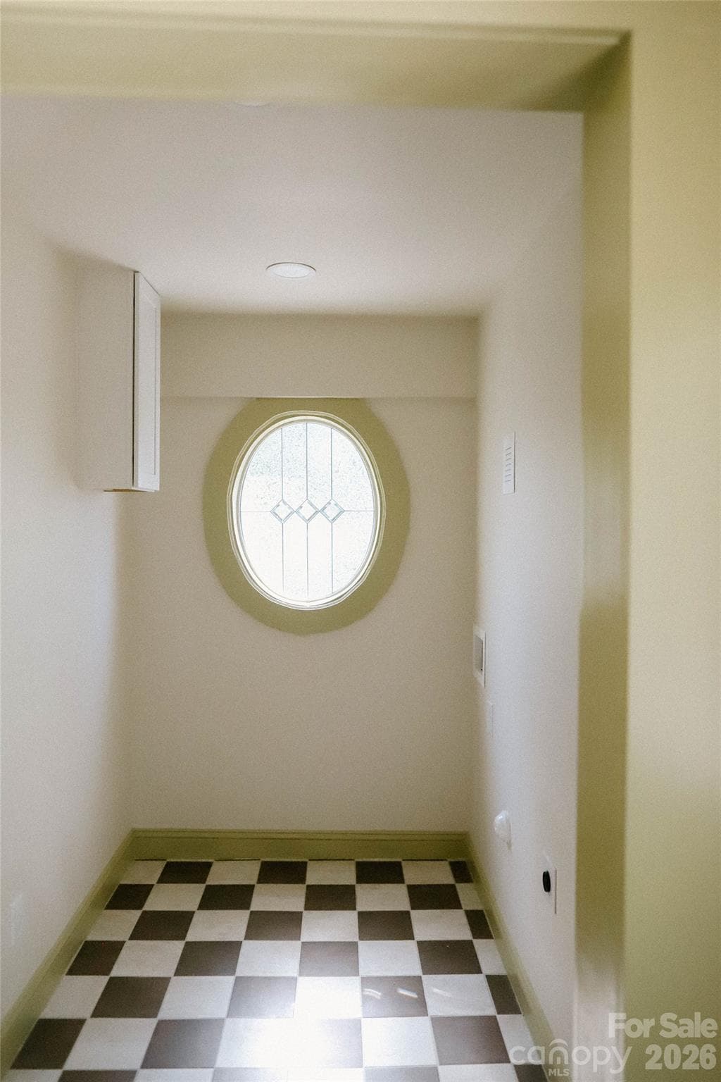 Single Family Residence at 215 Krimminger Avenue SE, Concord, photo 6 of 33