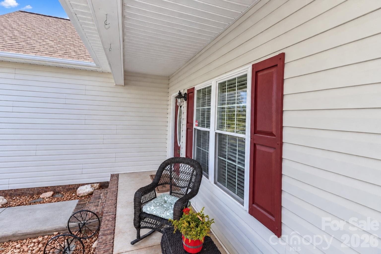 Single Family Residence at 138 Westhaven Drive, Statesville, photo 3 of 34