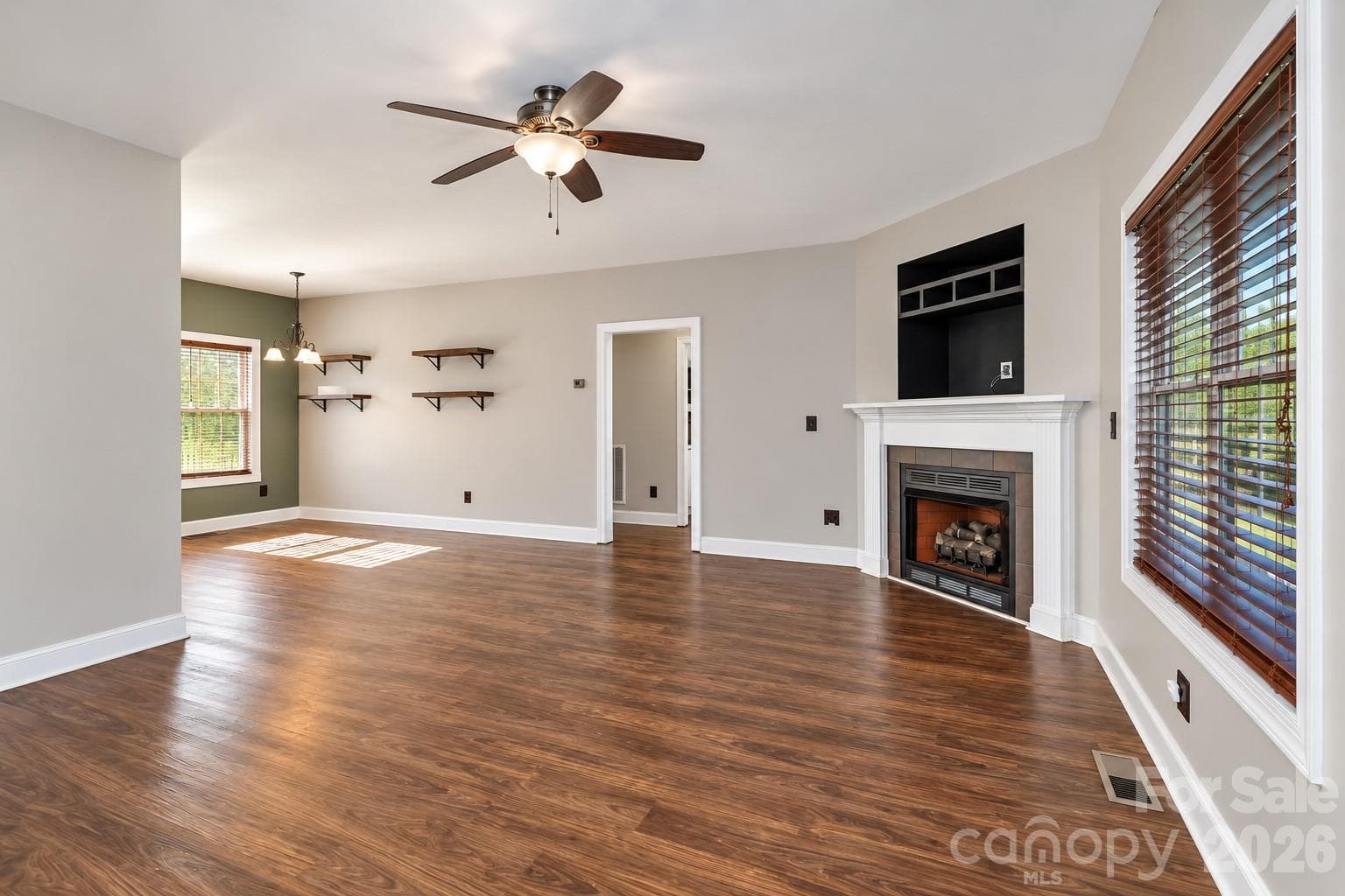 Single Family Residence at 138 Westhaven Drive, Statesville, photo 4 of 34