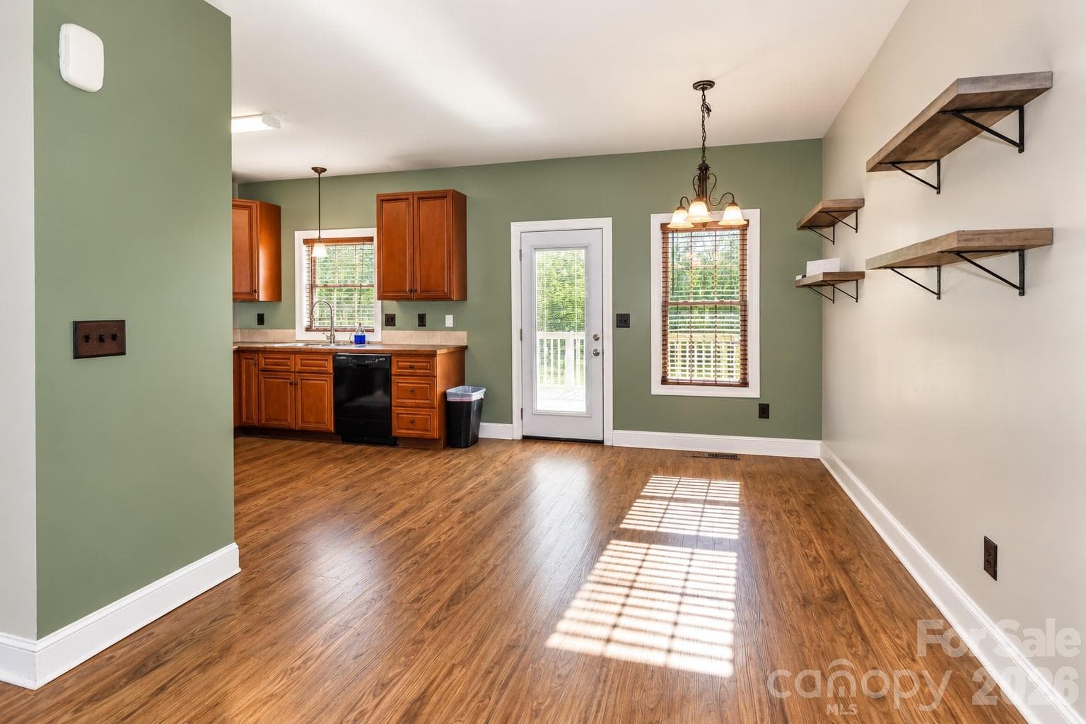 Single Family Residence at 138 Westhaven Drive, Statesville, photo 8 of 34
