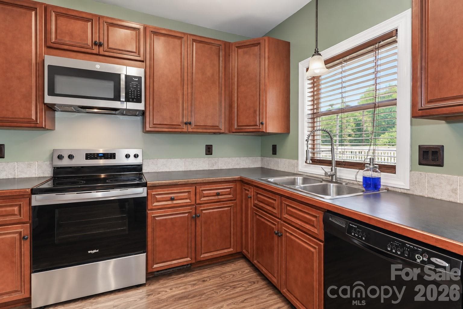 Single Family Residence at 138 Westhaven Drive, Statesville, photo 11 of 34