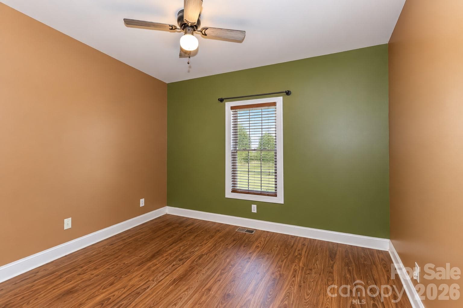 Single Family Residence at 138 Westhaven Drive, Statesville, photo 18 of 34