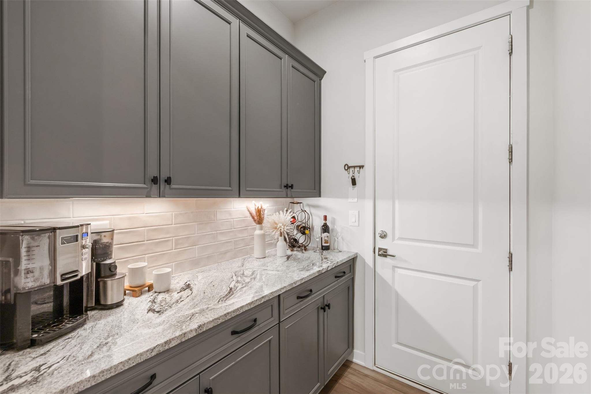 Single Family Residence at 5208 Glenwalk Drive, Charlotte, photo 14 of 48