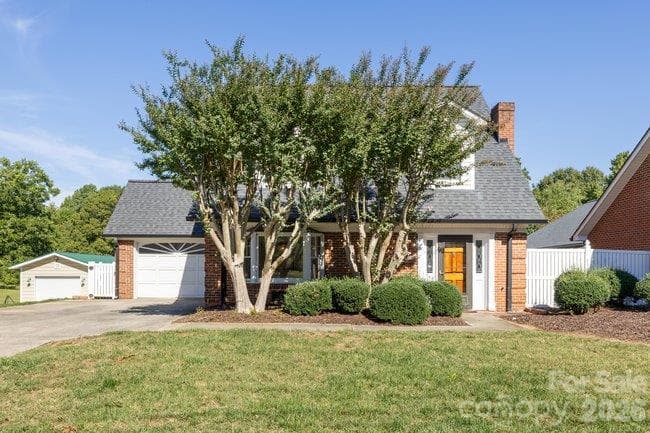 746 N Main Street