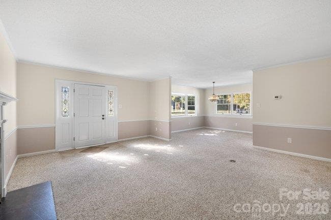 Condominium at 746 N Main Street, Mooresville, photo 4 of 30