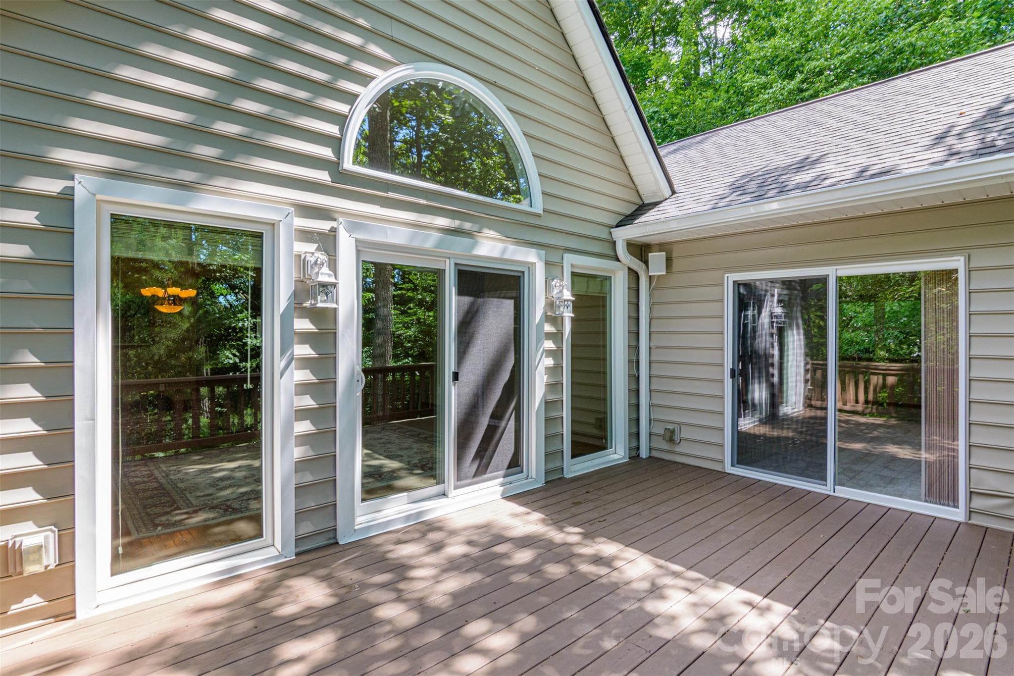 Upper Deck - 18x12 - 299 Carriage Summitt Way, Hendersonville