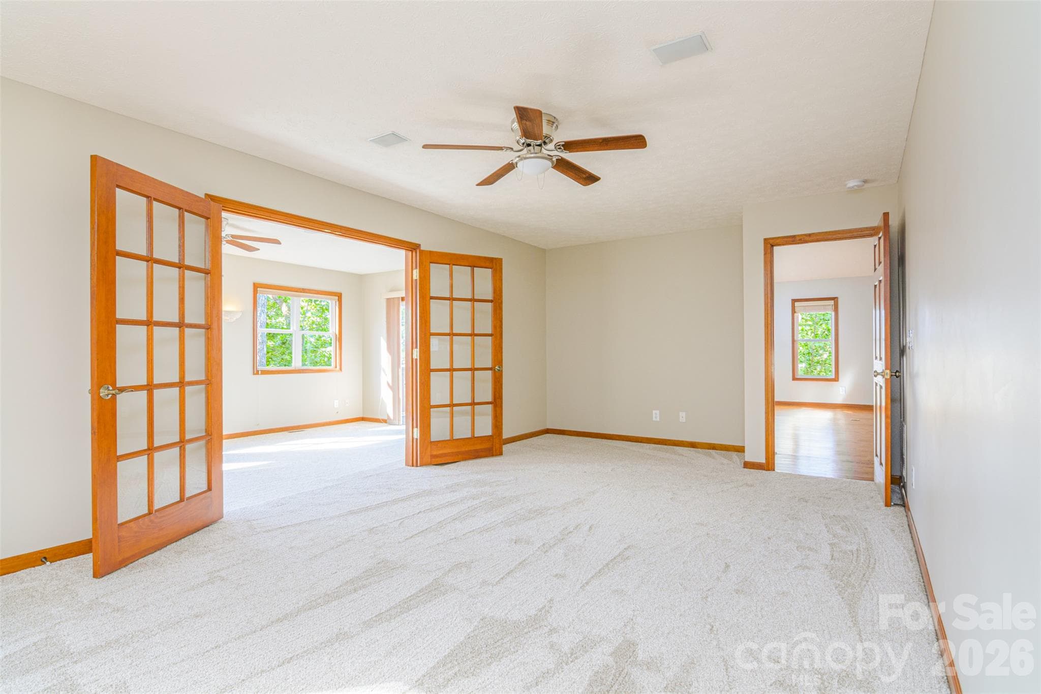 Single Family Residence at 299 Carriage Summitt Way, Hendersonville, photo 45 of 48