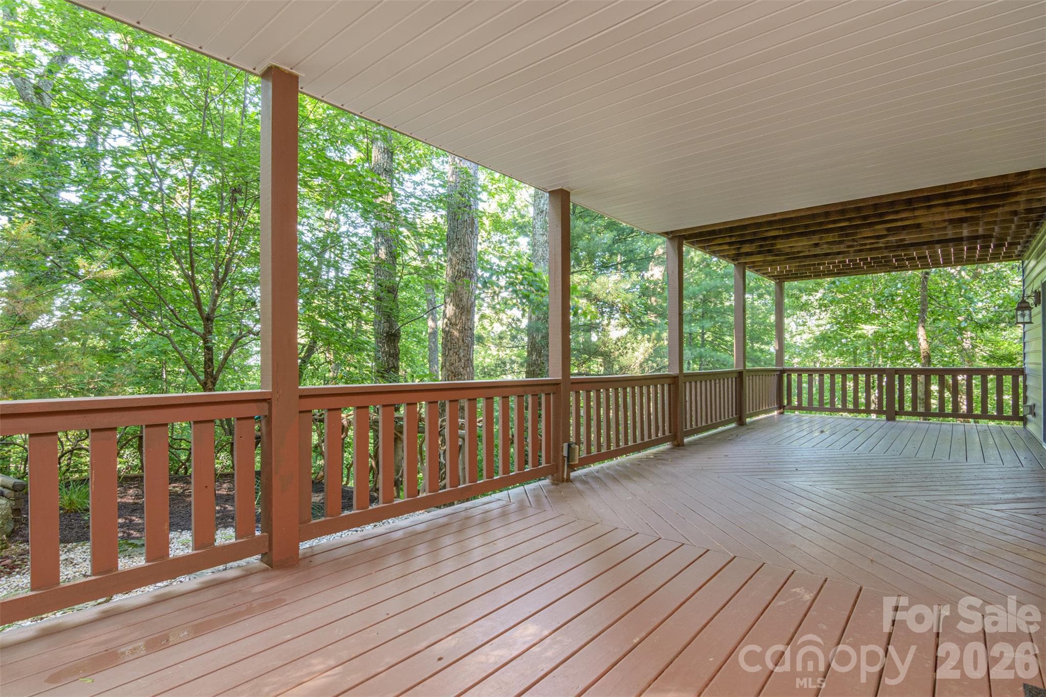Lower Deck - 42x12 - 299 Carriage Summitt Way, Hendersonville