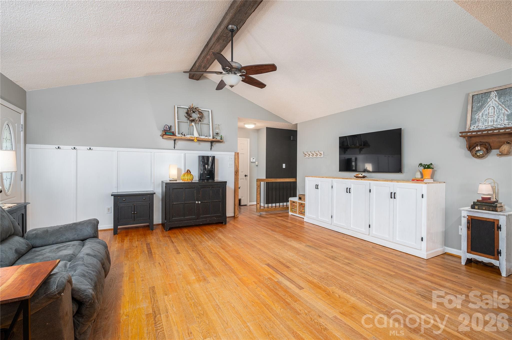 Single Family Residence at 7180 Forney Hill Road, Denver, photo 4 of 34
