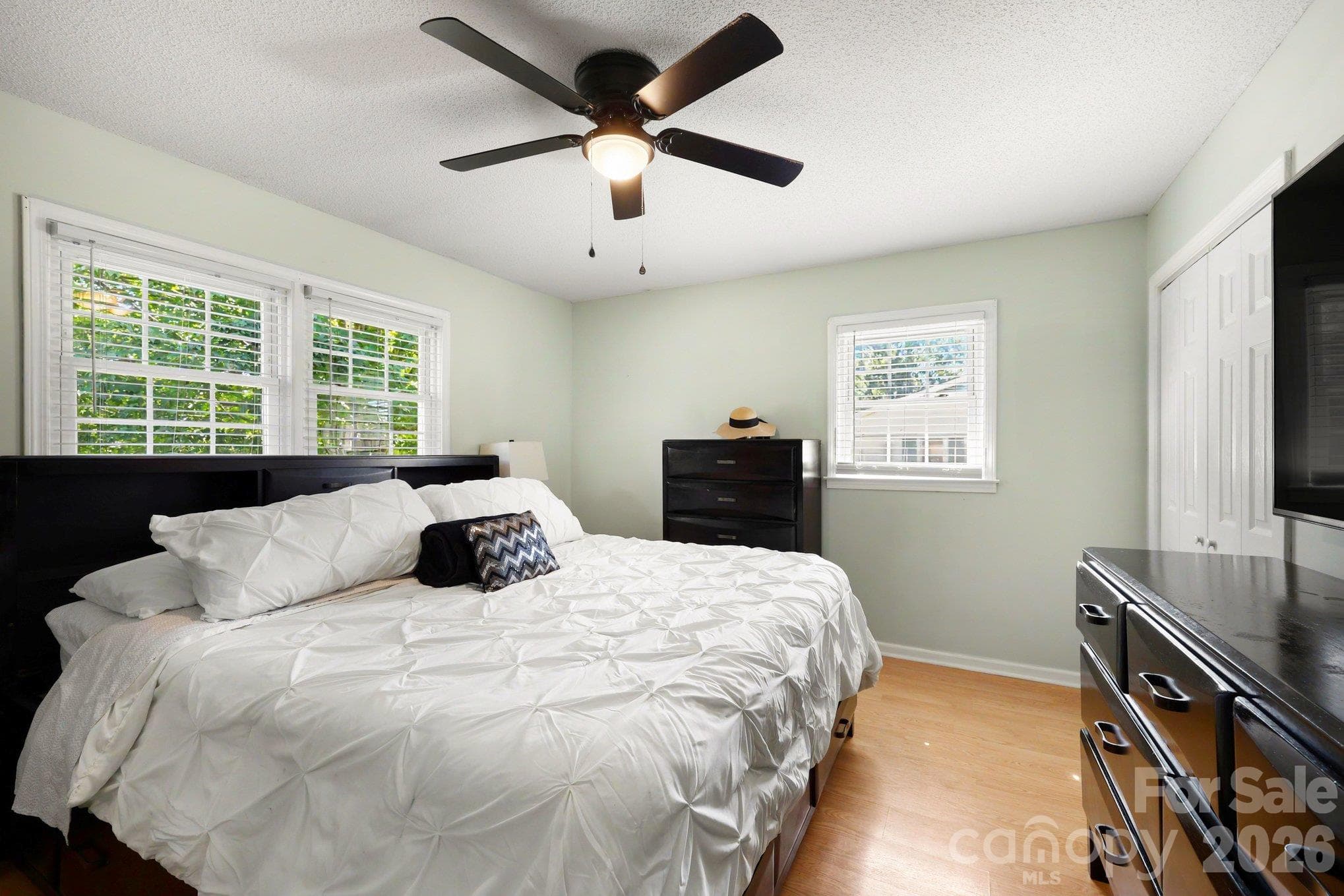 Single Family Residence at 160 E Chamblee Drive, Salisbury, photo 14 of 28