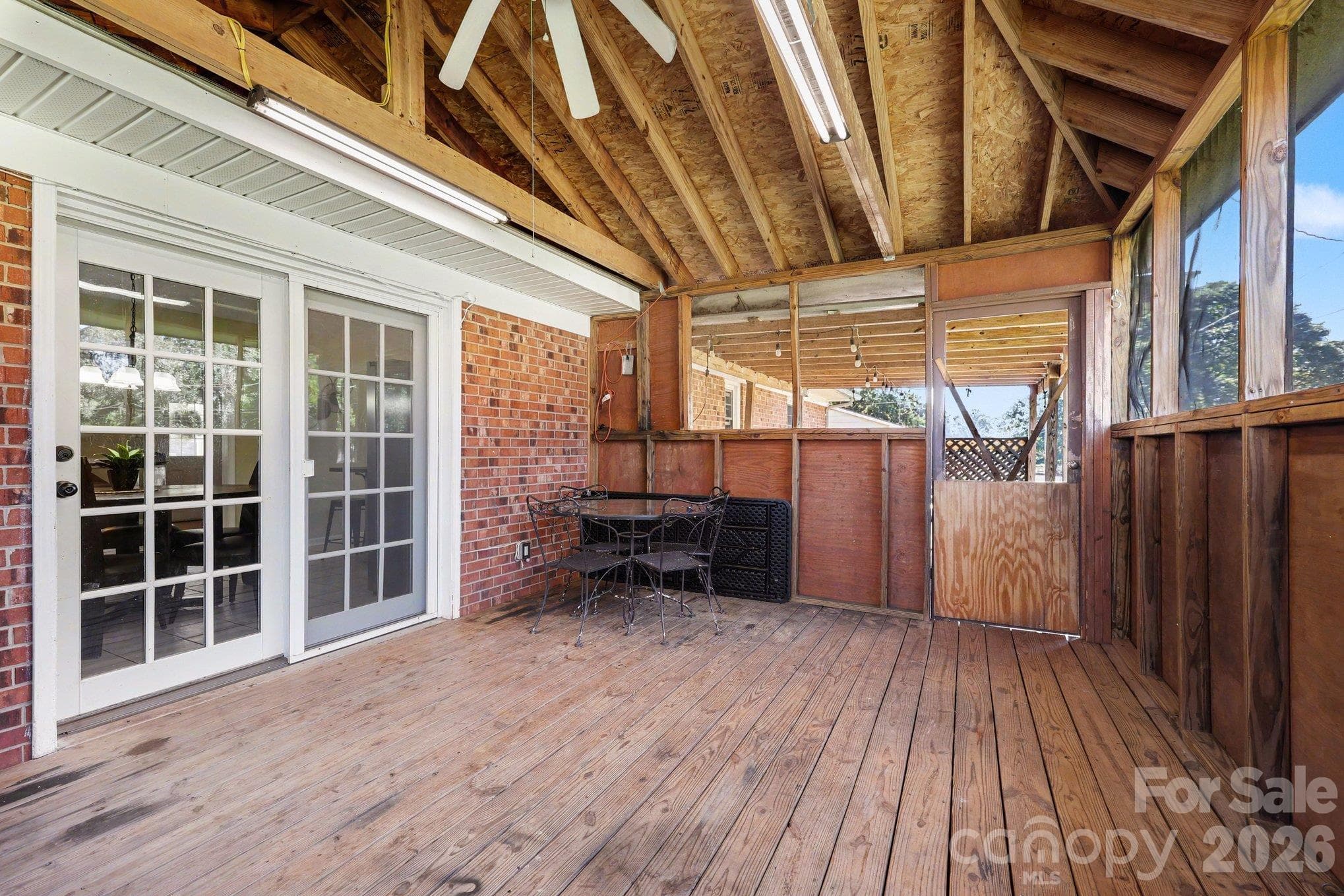 Single Family Residence at 160 E Chamblee Drive, Salisbury, photo 24 of 28