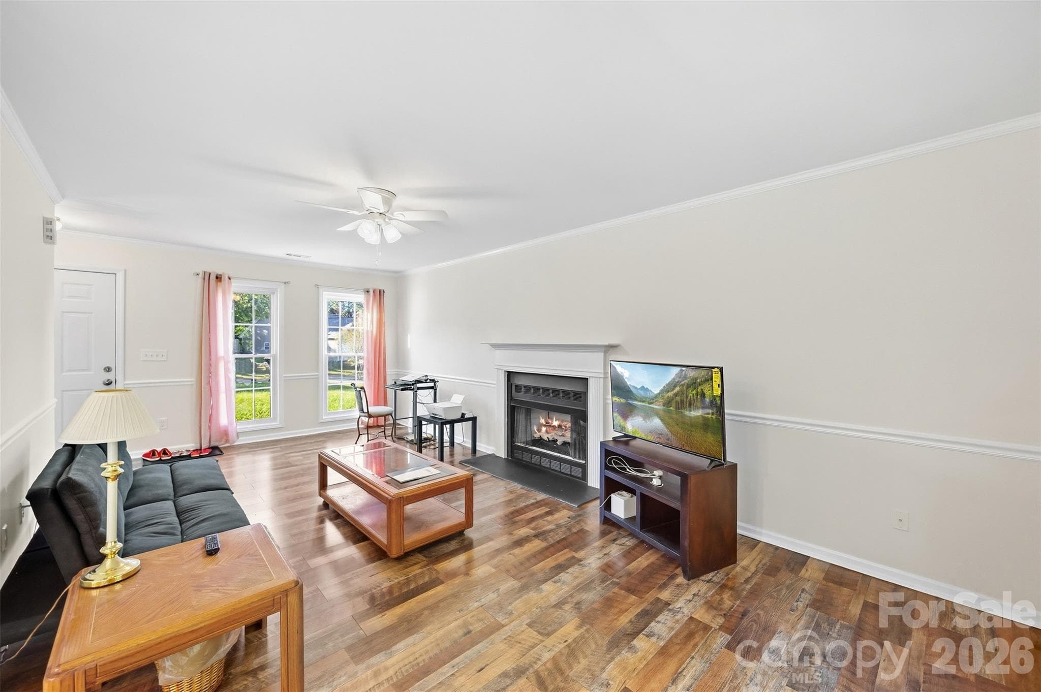 Single Family Residence at 2374 Eagle Glen Court, Gastonia, photo 5 of 42