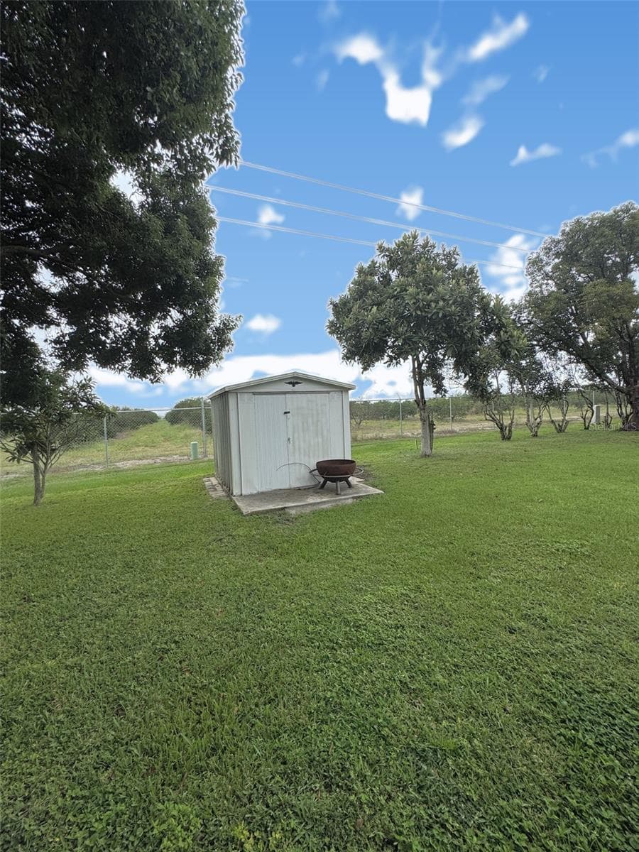 LOT AND SHED - 12 SADDLEBAG TRL N, LAKE WALES