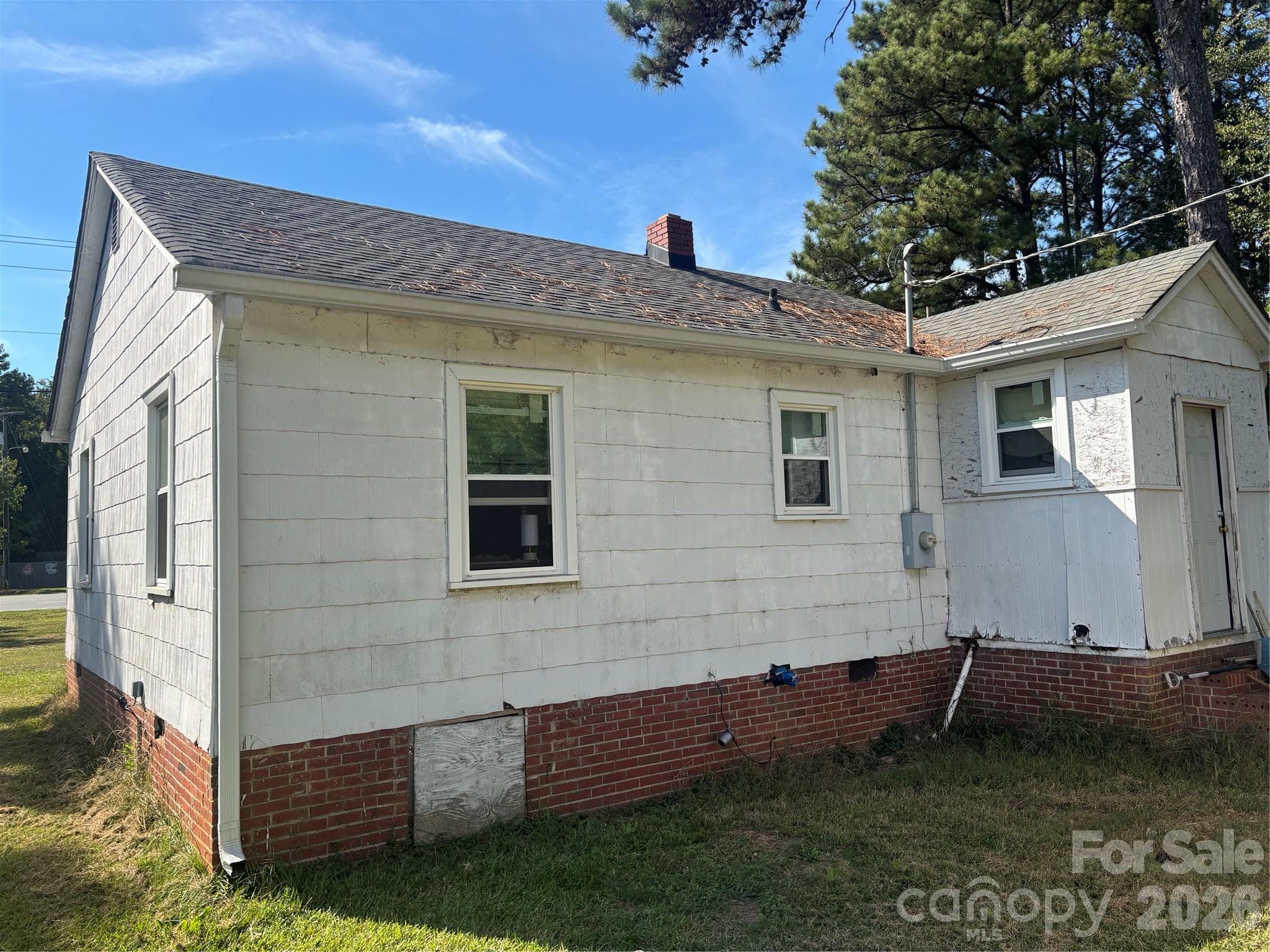 Rear of home - 2615 S Anderson Road, Catawba