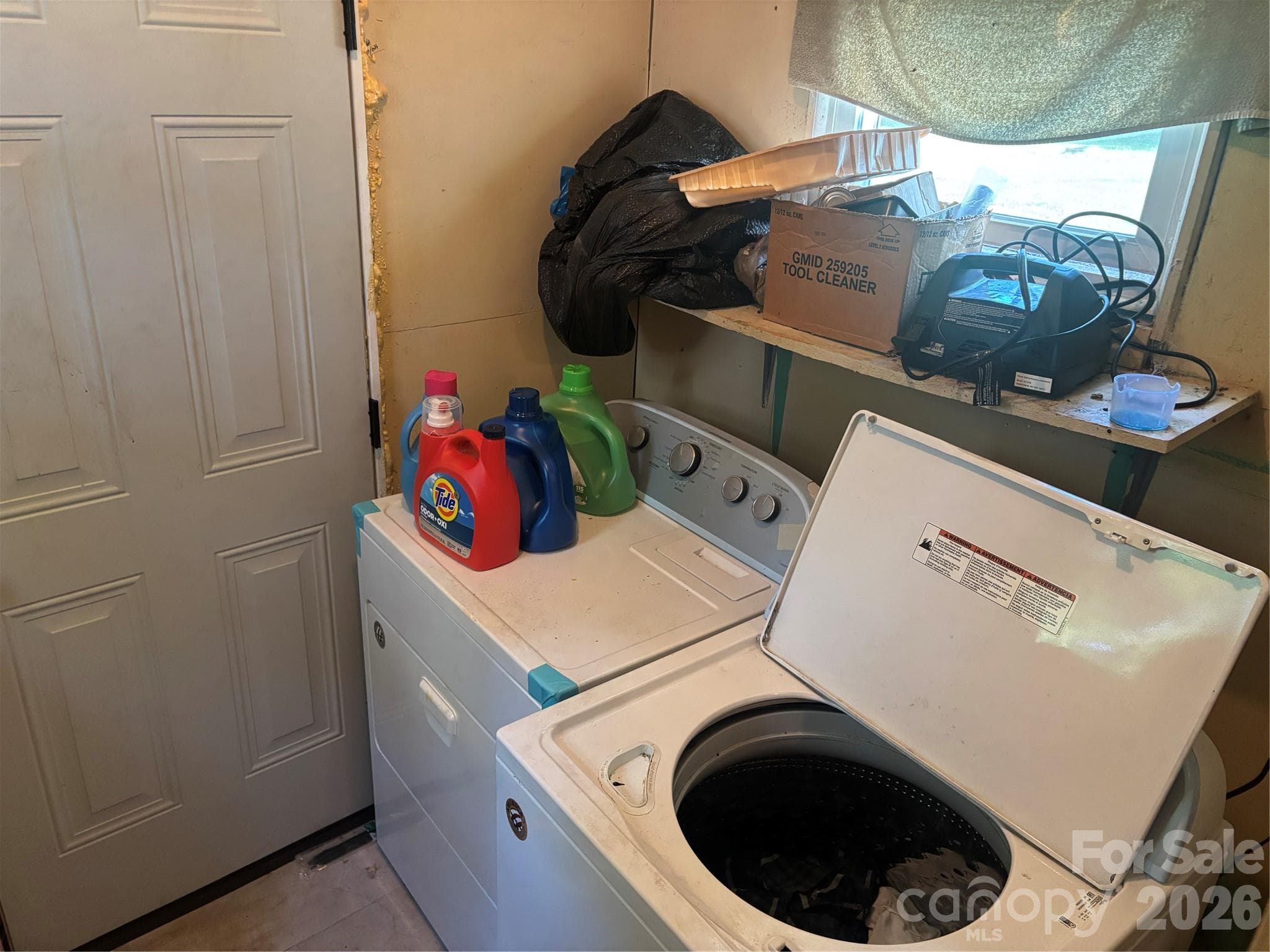 Laundry Room - 2615 S Anderson Road, Catawba