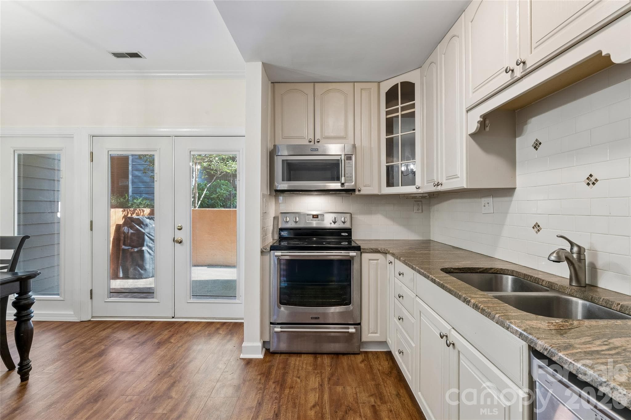 Condominium at 422 W 8th Street, Charlotte, photo 26 of 35