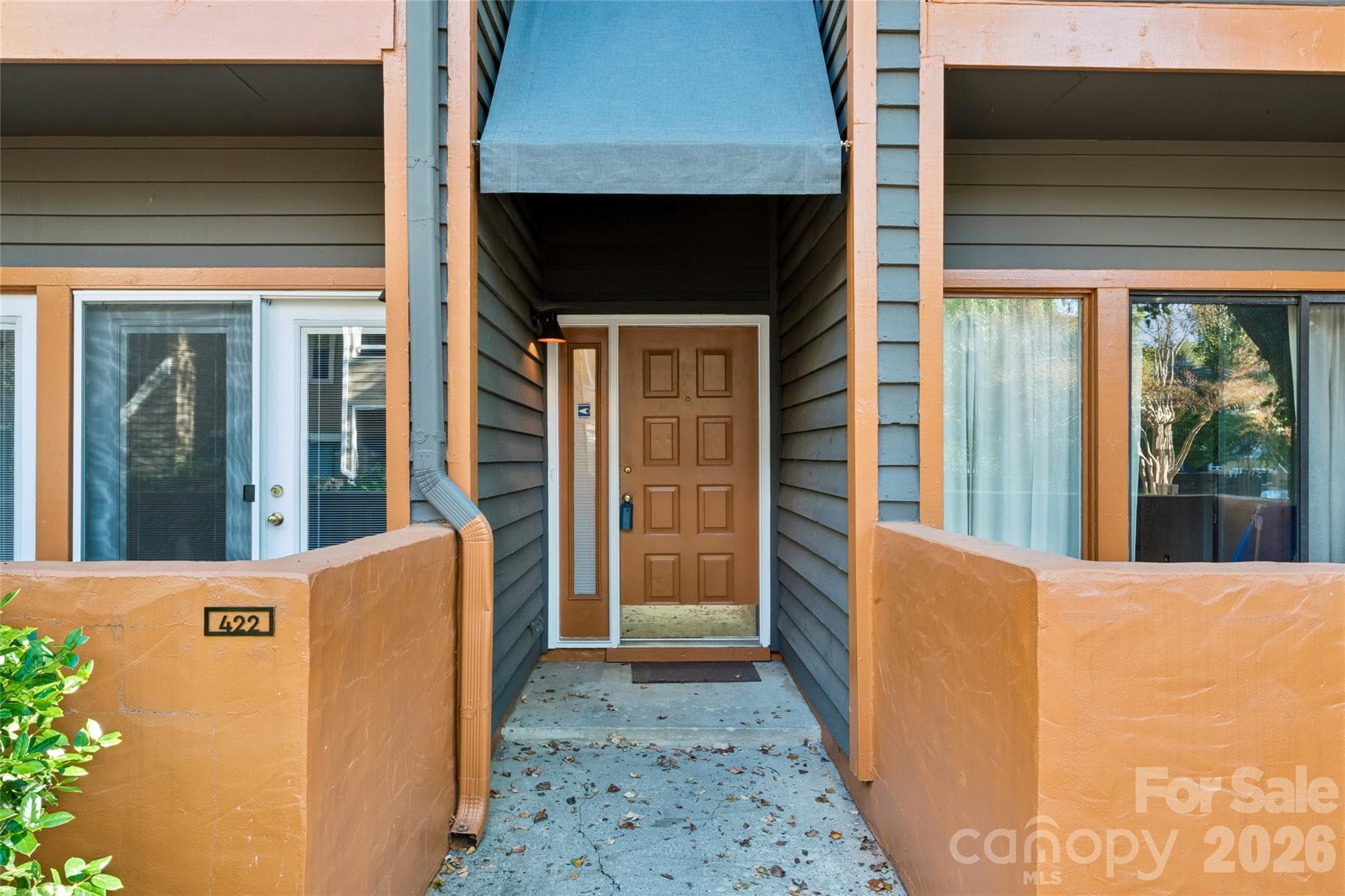 Condominium at 422 W 8th Street, Charlotte, photo 31 of 35