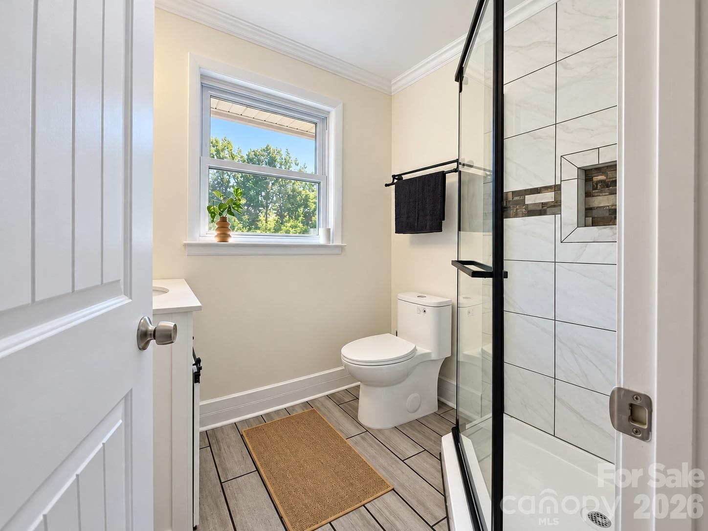 Bath 1 - 1627 W Lakewood Drive, Rock Hill