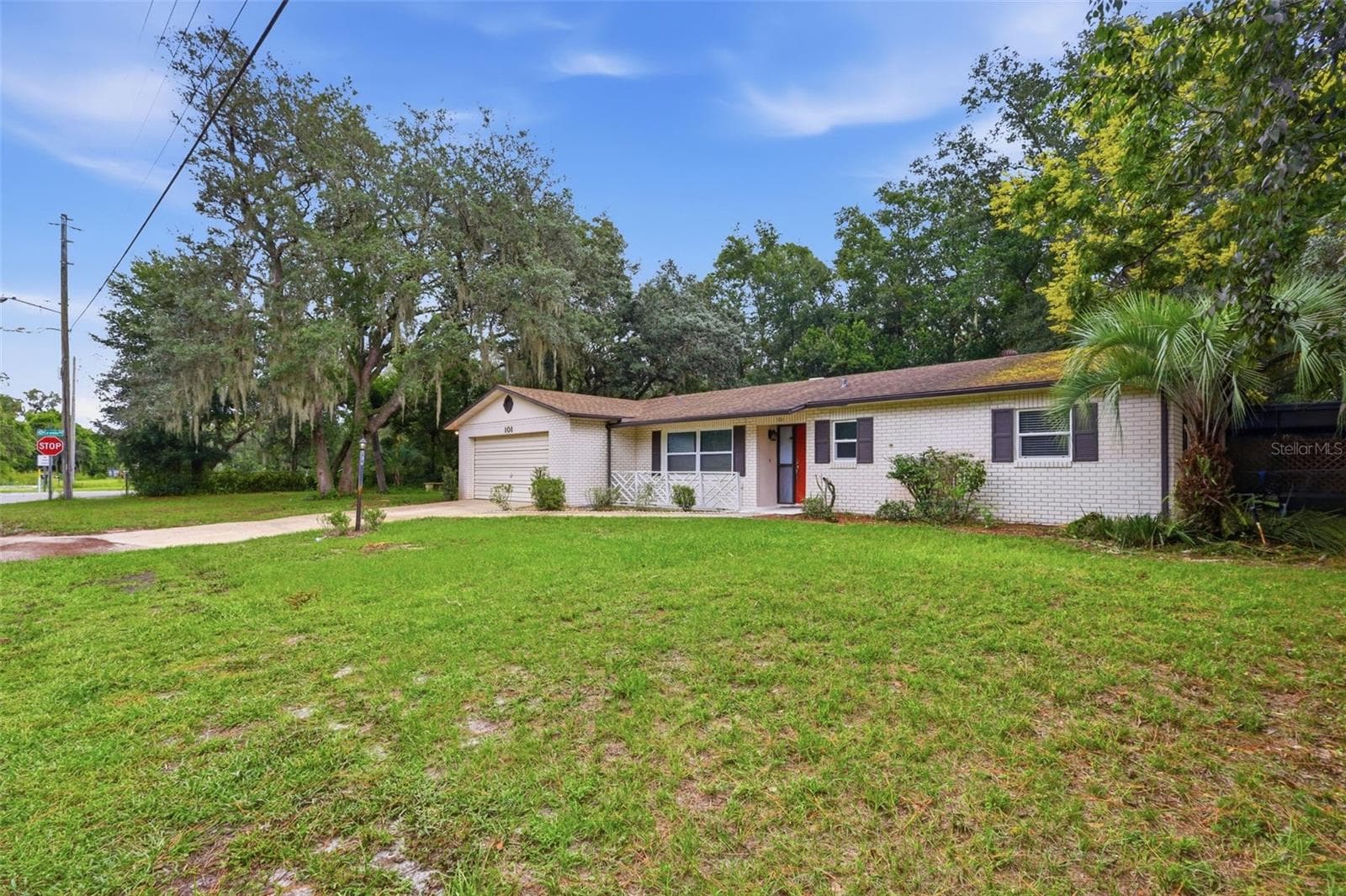 Single Family Residence at 101 HIGHLAND AVE, DEBARY, photo 3 of 55