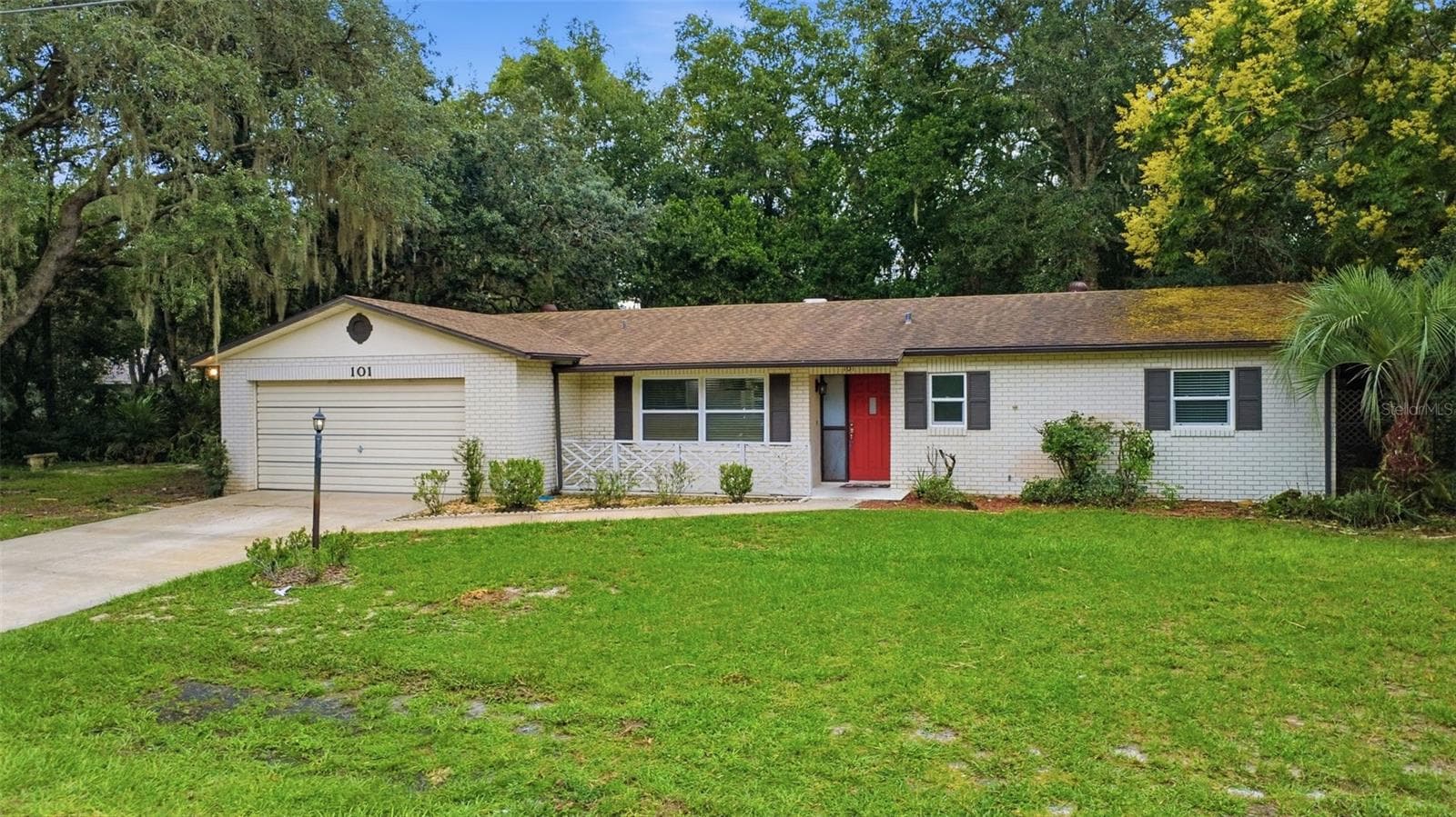 Single Family Residence at 101 HIGHLAND AVE, DEBARY, photo 4 of 55