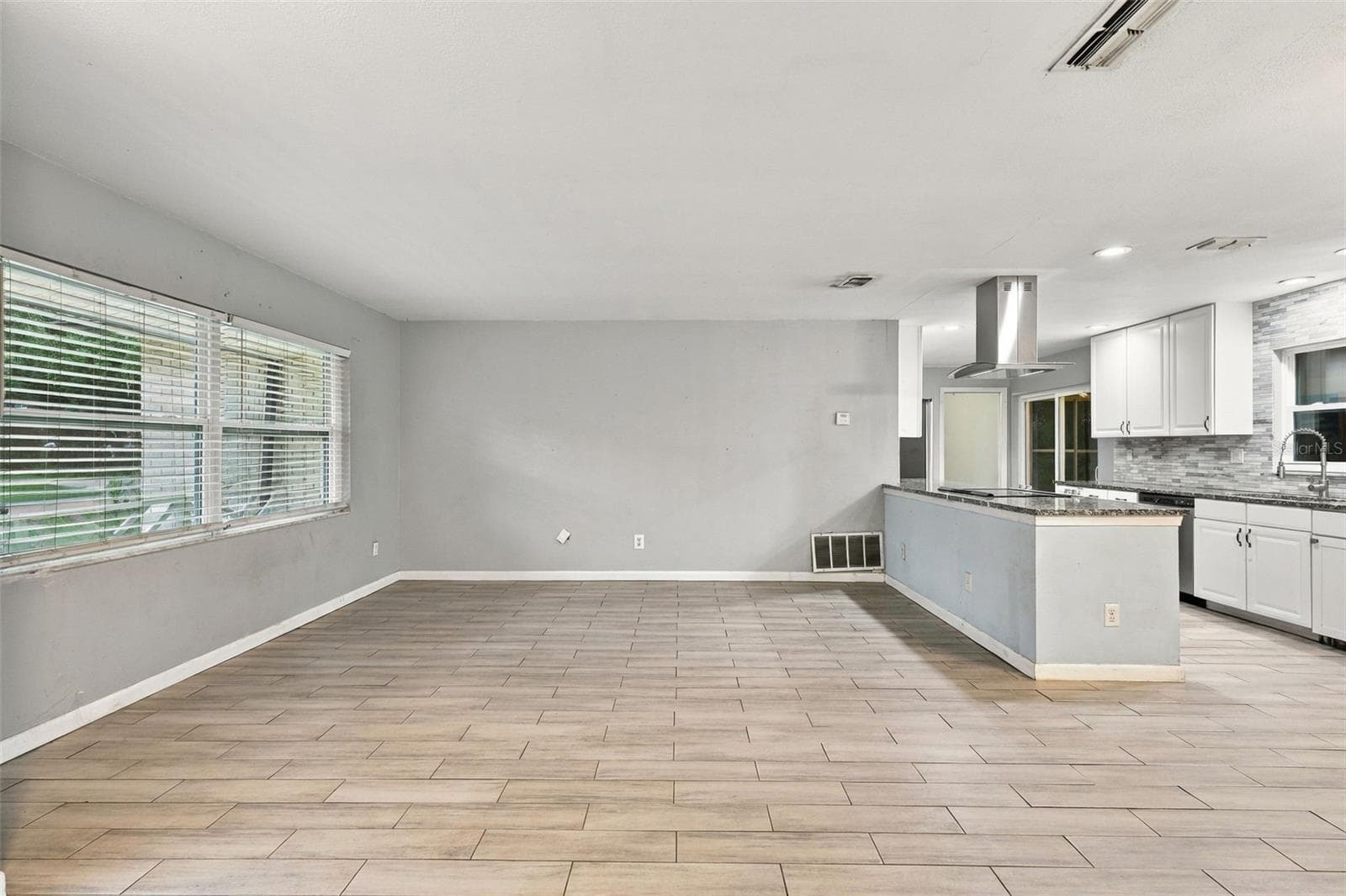 Single Family Residence at 101 HIGHLAND AVE, DEBARY, photo 42 of 55