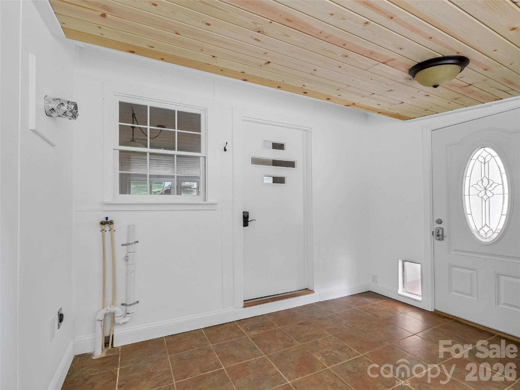 Single Family Residence at 1110 Queentown Road, Canton, photo 18 of 45