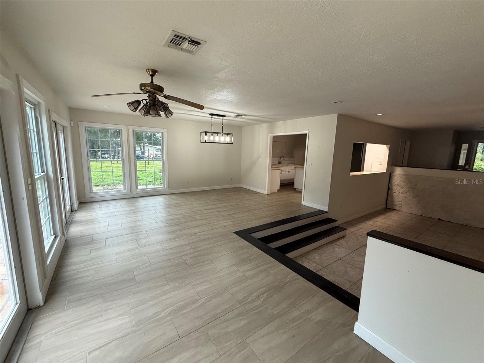 Single Family Residence at 36146 BROWNING RD, DADE CITY, photo 6 of 25