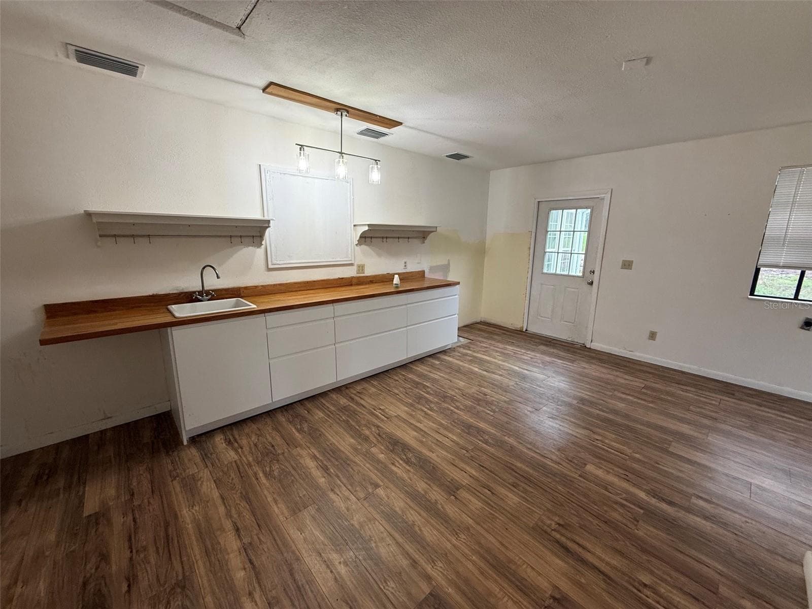 Single Family Residence at 36146 BROWNING RD, DADE CITY, photo 13 of 25