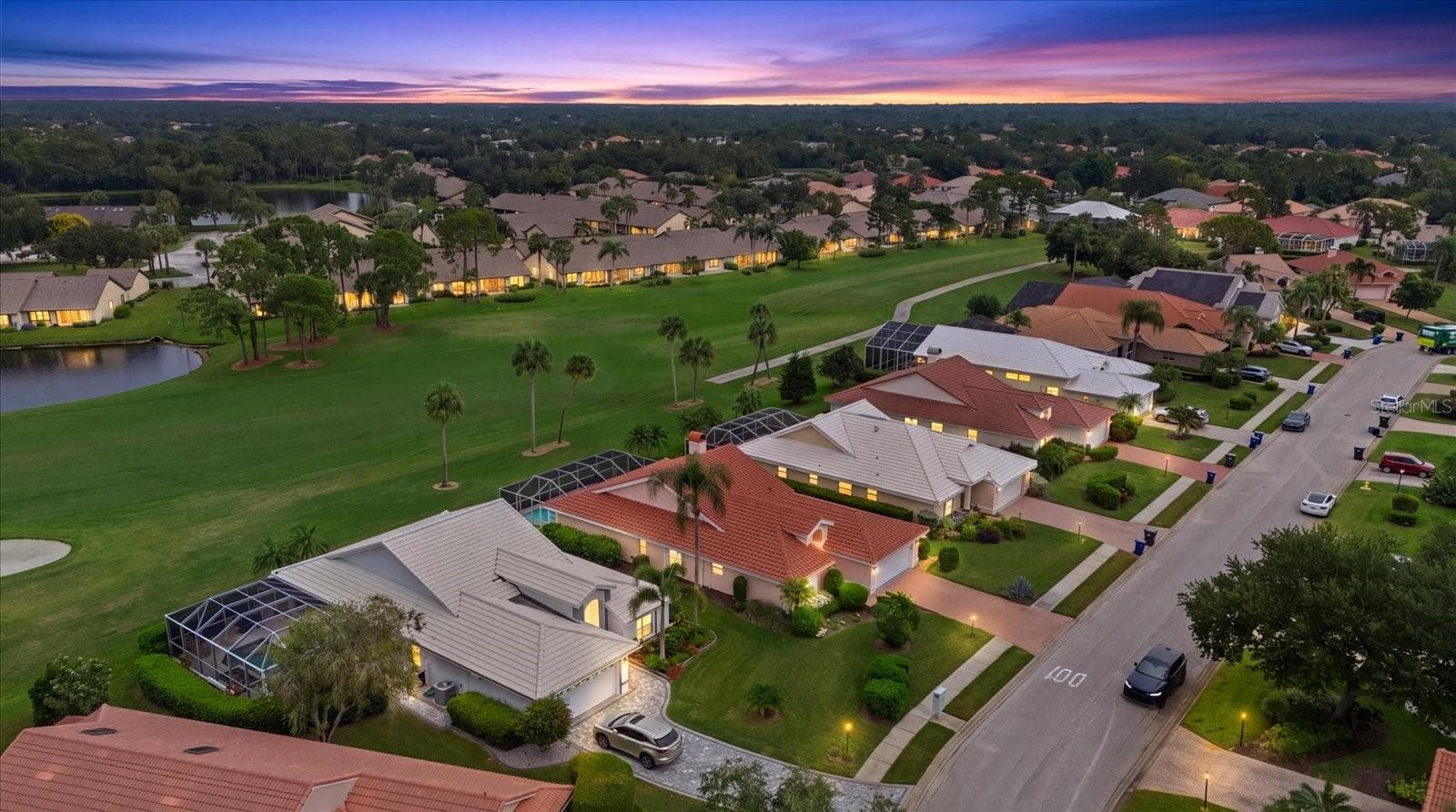 Twilight Home Golf Course - 5815 FAIRWOODS CIR, SARASOTA